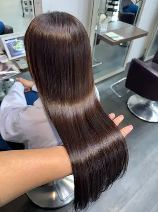 セミロング カラー 湘南パーマ髪質改善 職人　HIROKIのヘアスタイル