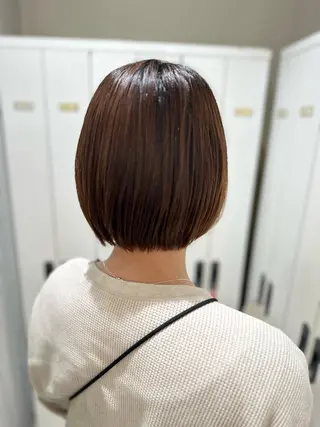 ショート ブリーチ/艶カラー /縮毛矯正/みなのヘアスタイル