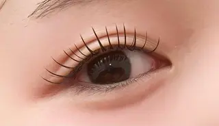 マツエク・マツパ frill by plan所属・四条烏丸/frill 🩶akaneのマツエク・マツパデザイン