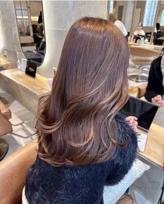 カラー ❤️ブリーチなし💚 ダブルカラー平野実花のヘアスタイル