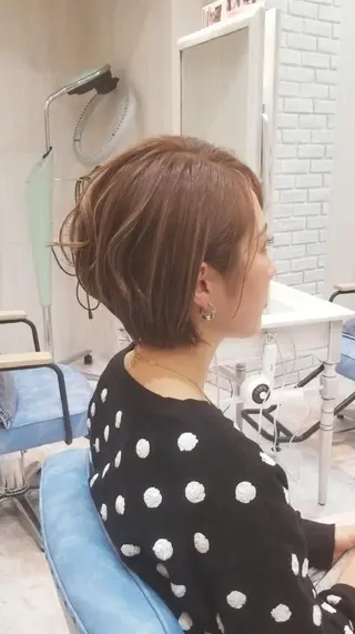 ショート カラー 顔周りレイヤーカット 髪質改善代表西村功平のヘアスタイル