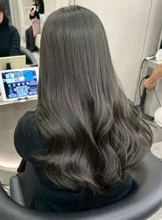 ミディアム コウスケ/ lond uluのヘアスタイル