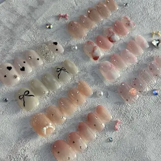 ミディアム Clala Ayumiのネイルデザイン