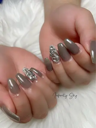 ネイル infinity skyのネイルデザイン