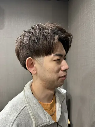 ショート メンズ カラー パーマ kotonoha 新屋敷町所属・【kotonoha】 入野アキトのヘアスタイル