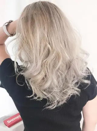 セミロング カラー sharesalon セキケイタのヘアスタイル