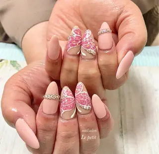 ネイル 石野 広佳のネイルデザイン