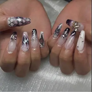 ネイル Tira Nailのネイルデザイン