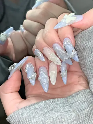 ネイル NES NAIL所属・さゆり￤推しキャラ ￤ロングネイル🩷のネイルデザイン