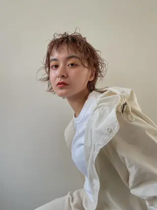 ミディアム カラー 梅田/ベージュ レイヤー/ヌマタのヘアスタイル