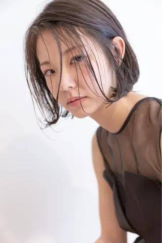 ショート カラー robe所属・ツジガキ ユウスケのヘアスタイル