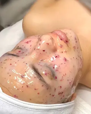 10ten Mikiのネイルデザイン