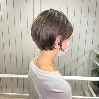 ショート カラー ヘアアレンジ MiU所属・韓国×髪質改善×美髪 縮毛矯正×レイヤーのヘアスタイル