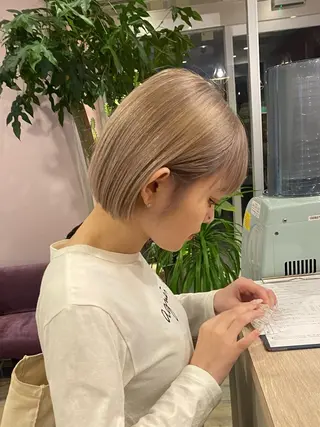 ショート カラー 透明感/ダブル カラー🧸こころのヘアスタイル