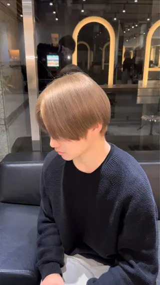 ショート カラー レイヤーカット/ ブリーチカラー/雅人のヘアスタイル