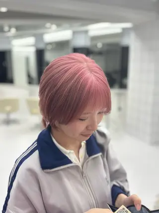 ショート パーマ&ブリーチ /飯牟田/GEAR.のヘアスタイル