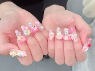 ネイル グロー ネイルのネイルデザイン