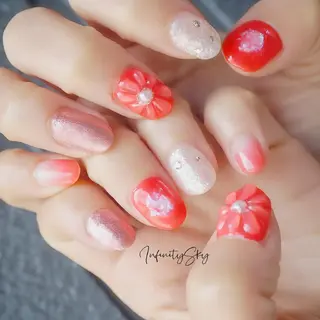 ネイル infinity skyのネイルデザイン