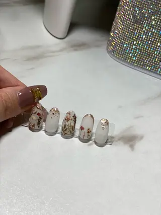 ネイル n o q r m. n a c h iのネイルデザイン