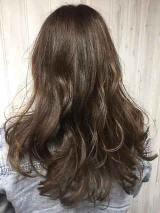 ロング カラー 吉祥寺aivee 若手注目スタッフのヘアスタイル