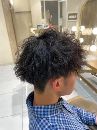 ミディアム パーマ メンズ 本厚木｜縮毛矯正/ 酸性スト専門サロンのヘアスタイル