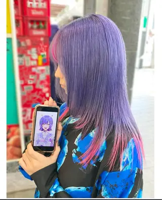 ミディアム カラー GARU-ガル-所属・TSUNO🦖 派手髪/オタク美容師のヘアスタイル