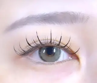 マツエク・マツパ AGUA 高崎 2号店所属・大久保 玲のマツエク・マツパデザイン