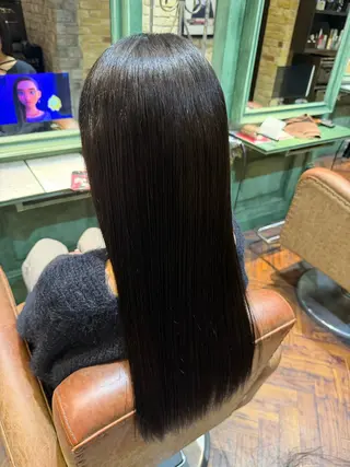 ロング Monan 新宿所属・ケイジ✨透明感 /艶カラー✨のヘアスタイル