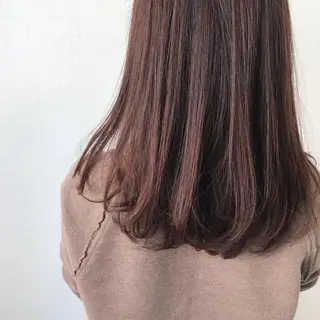 ロング カラー オリーブ/アッシュ やわらか透明感カラーのヘアスタイル