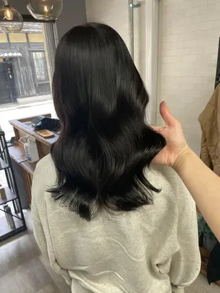 セミロング darts所属・髪質改善･烏丸💠 KAREN💠のヘアスタイル