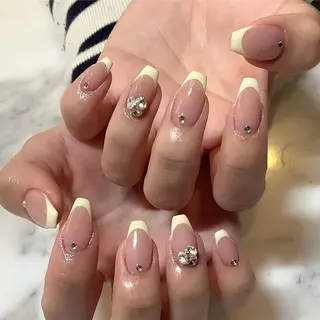 セミロング kii nailsのネイルデザイン