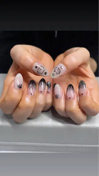 ネイル 鈴木 すみれのネイルデザイン