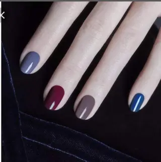 ネイル エ リのネイルデザイン