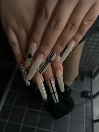 ネイル nano/きもかわ nail🐬🫧のネイルデザイン