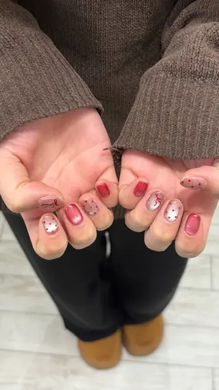 ネイル Fleur かな🍓のネイルデザイン