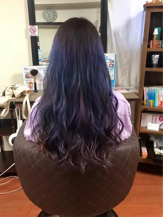 ロング カラー 是枝 さくらのヘアスタイル