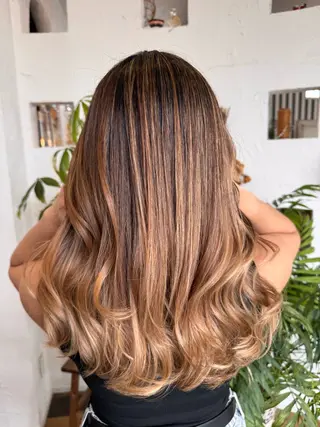 ロング カラー 🌸小掛🌸 豊橋外国人風カラーのヘアスタイル