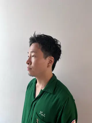 ショート パーマ メンズ 戸井 悠斗のヘアスタイル