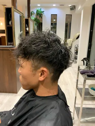 ショート パーマ 🌿ストレート🌿 髪質改善☘️シュウヤのヘアスタイル