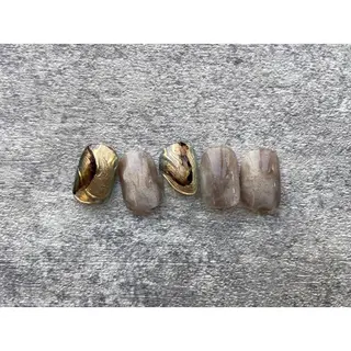 ネイル GLAD nail所属・銀座ニュアンスネイル Ichikawaのネイルデザイン