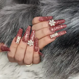 ネイル RUNWAY 　　の眉毛・アイブロウイメージ