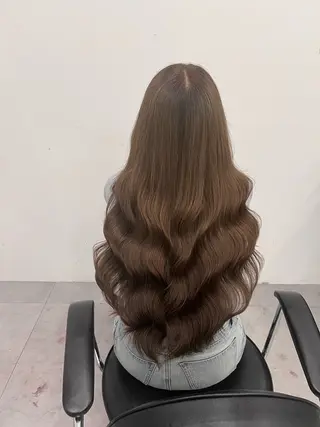 ロング しゅういち/赤み消し カラー特化のヘアスタイル