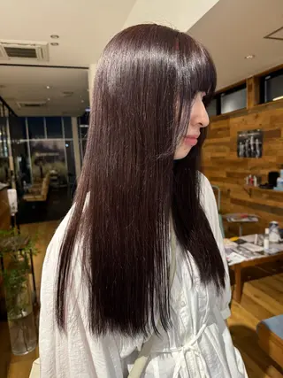 ロング カラー 吉留 文月のヘアスタイル