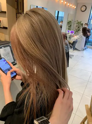 セミロング カラー TENELE所属・チバ タクミのヘアスタイル