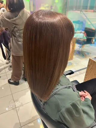 ミディアム ハイトーン/くすみ カラー seina★のヘアスタイル