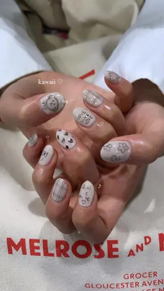 ネイル 似合わせレイヤーʚɞ ハッシュカットriiのヘアスタイル