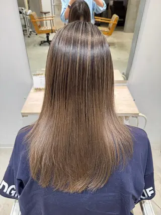 セミロング カラー ほの カラー特化/ ブリーチ/ボブのヘアスタイル