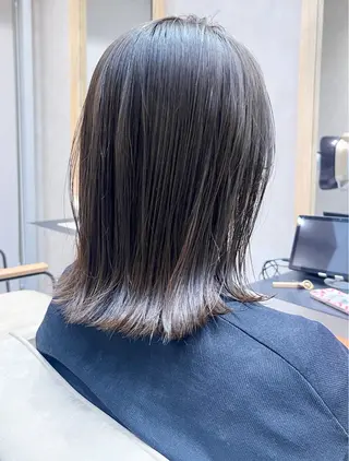 ミディアム 阿久津真衣 似合わせカットのヘアスタイル