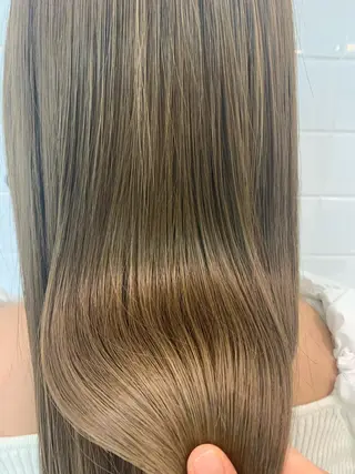 ロング Kureha/ネイル トレンドヘアのヘアスタイル