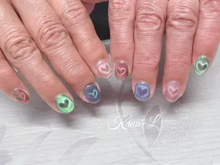 ネイル 芦辺 香奈のネイルデザイン